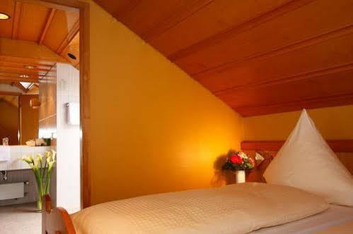 Hotel Petershof Констанц Екстериор снимка