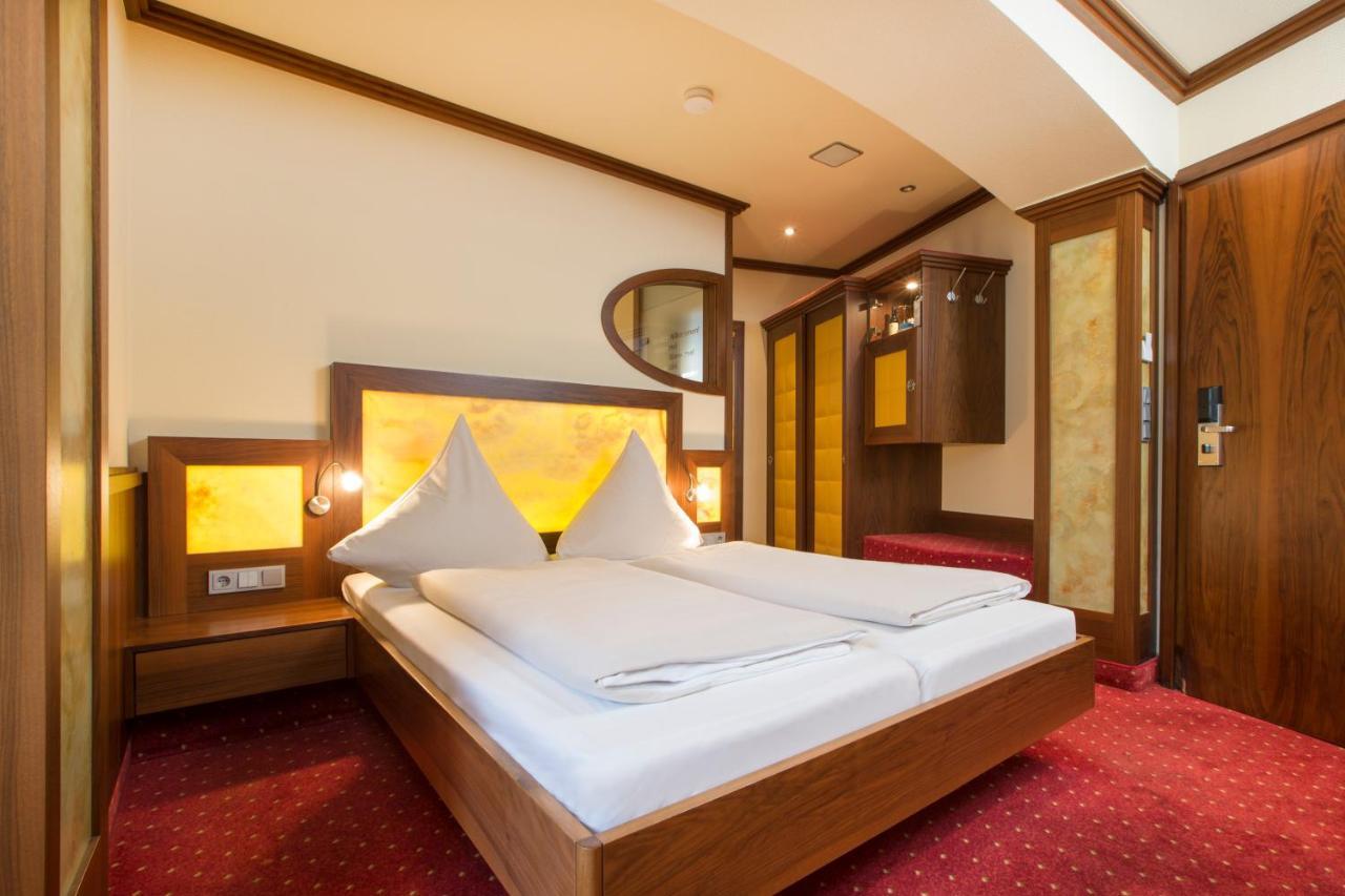 Hotel Petershof Констанц Екстериор снимка
