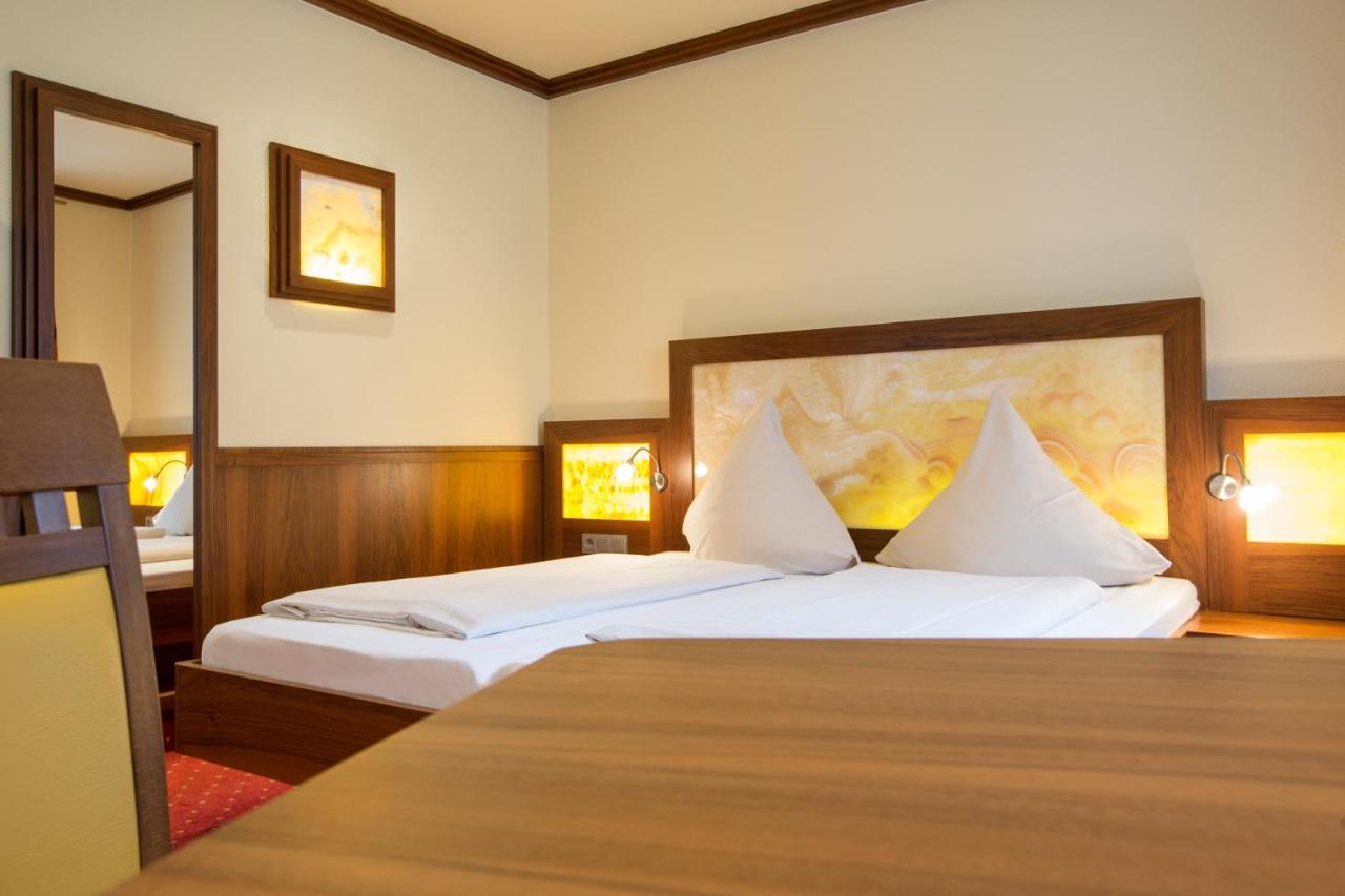Hotel Petershof Констанц Екстериор снимка