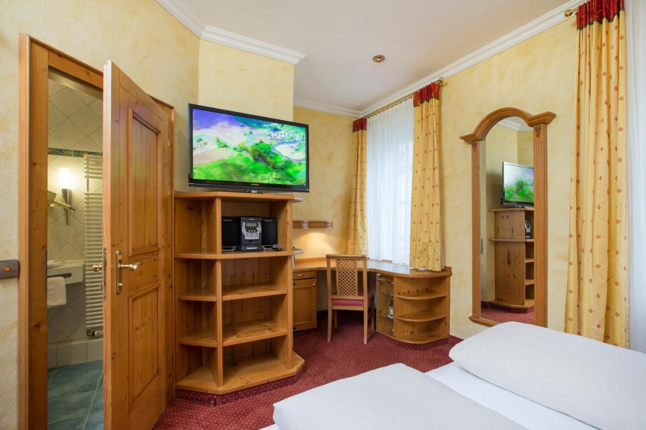 Hotel Petershof Констанц Екстериор снимка
